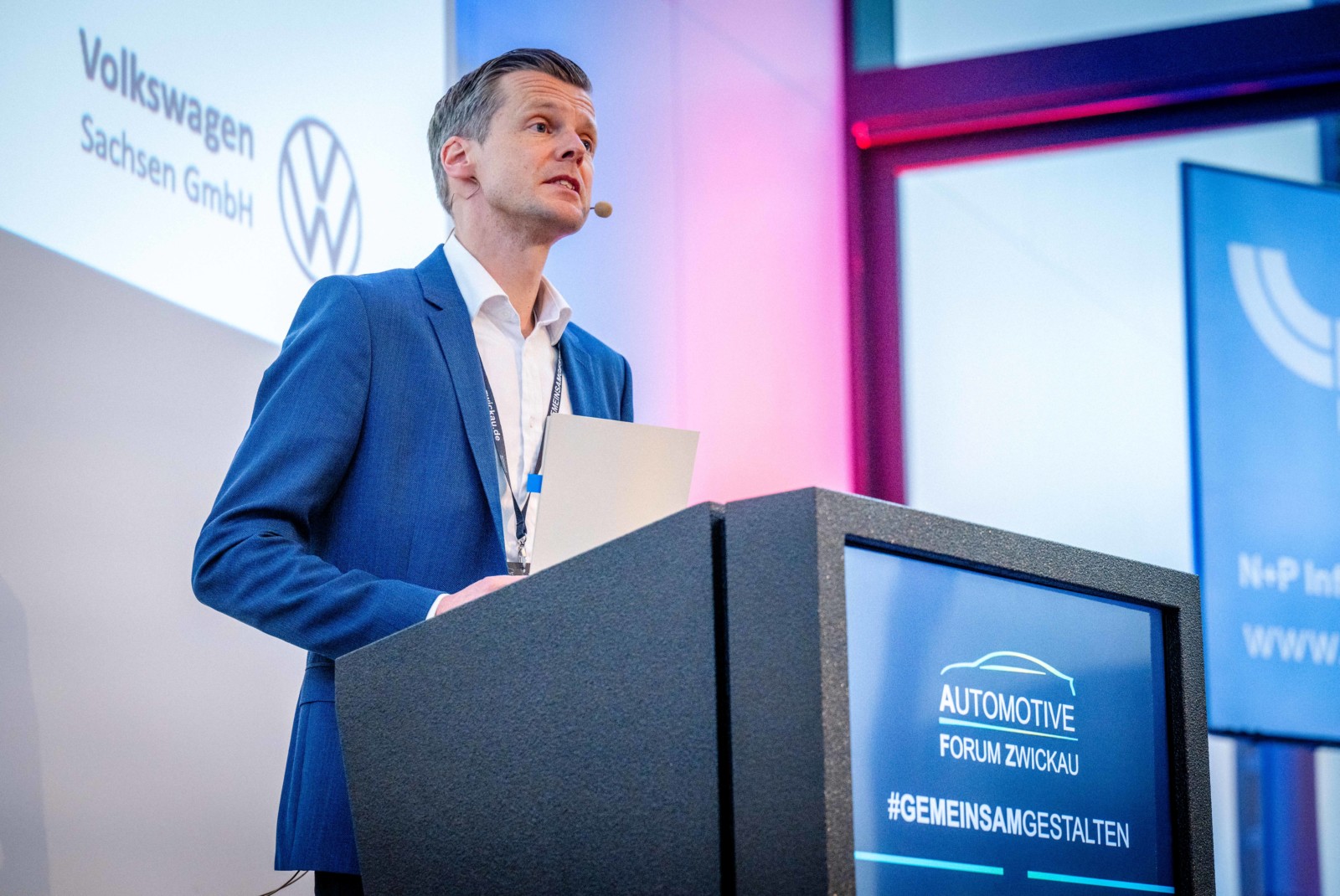 Referent Danny Auerswald von Volkswagen Sachsen GmbH